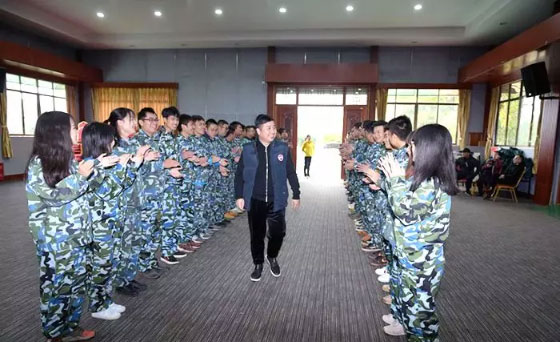 團(tuán)建活動(dòng) | 凝心聚力，我們是一家人！